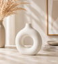 Vase Décoratif Rond en Céramique – Effet Biscuit Givré