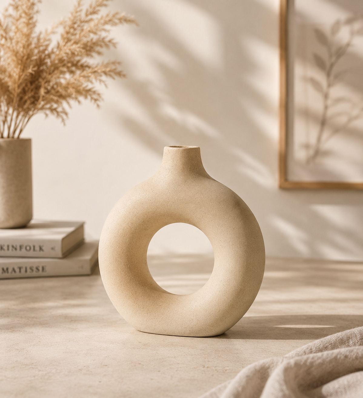 Vase Décoratif Rond en Céramique – Effet Biscuit Givré