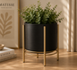 Cache-Pot Design Nordique en Métal Noir avec Support