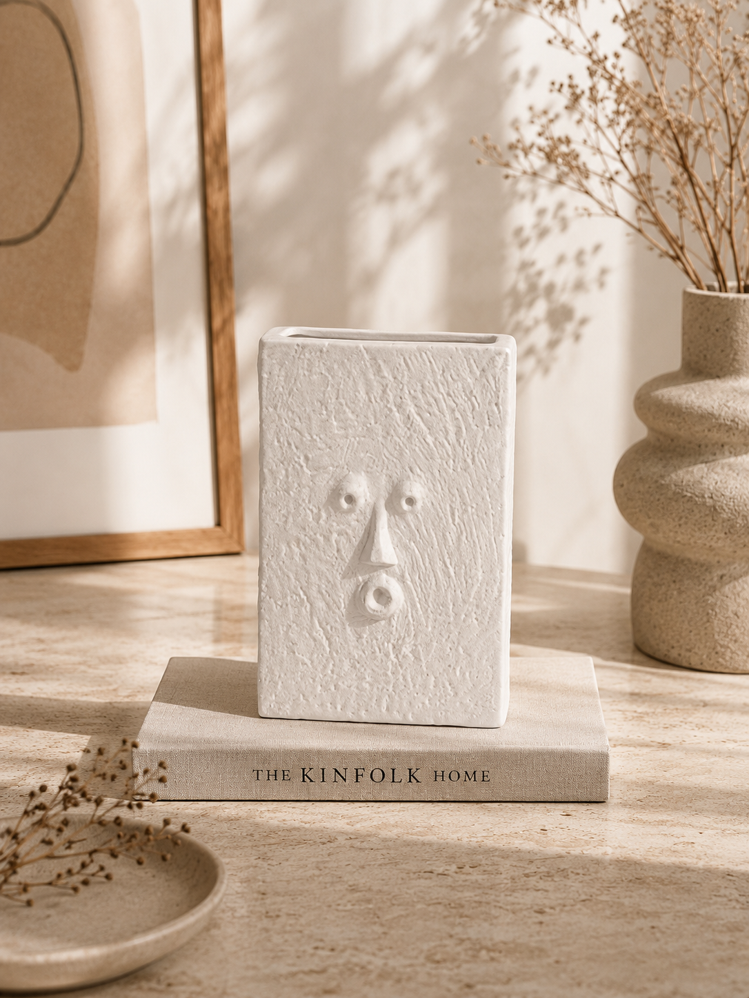 Vase Visage Nordique en Céramique – Élégance Artistique pour Votre Intérieur